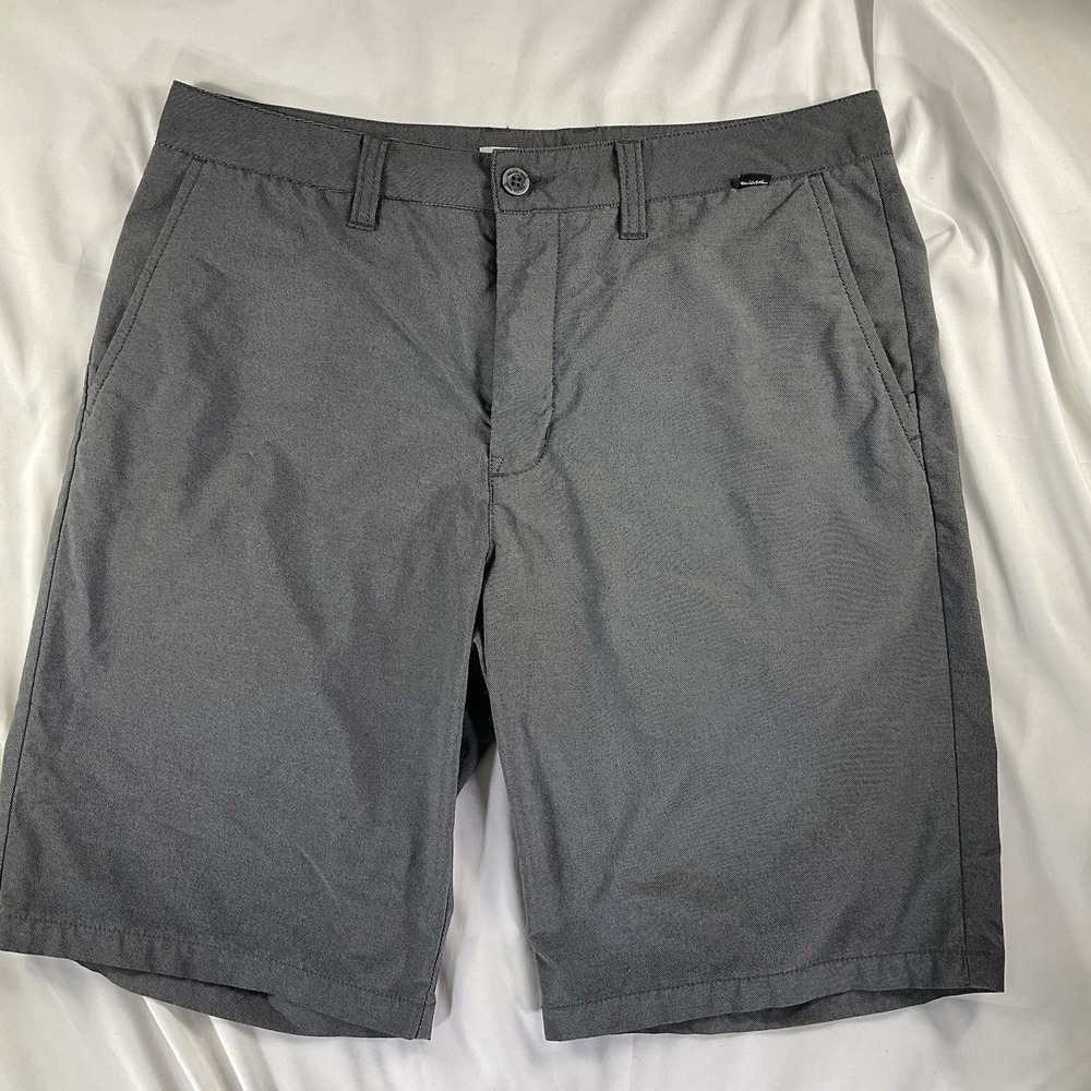 Travis Mathew Mens Size 34 Performance Golf Shorts Gray Nylon Blend Casual 127